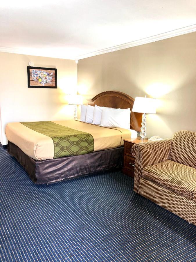 University Inn & Suites San Antonio Esterno foto